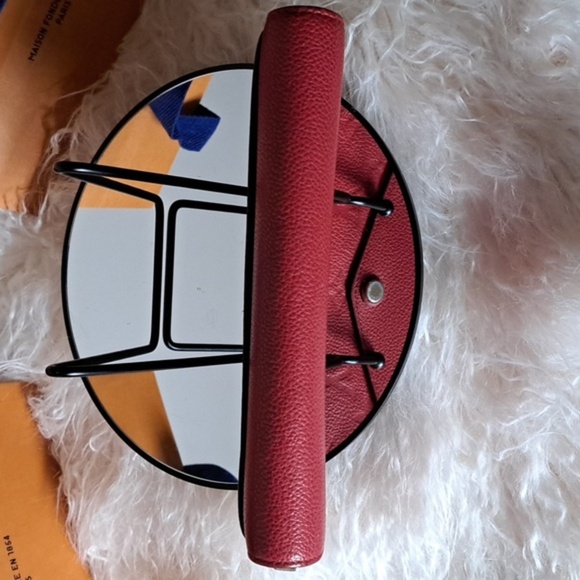 Louis Vuitton Empreinte Curieuse Red Wallet EUC - Picture 6 of 17